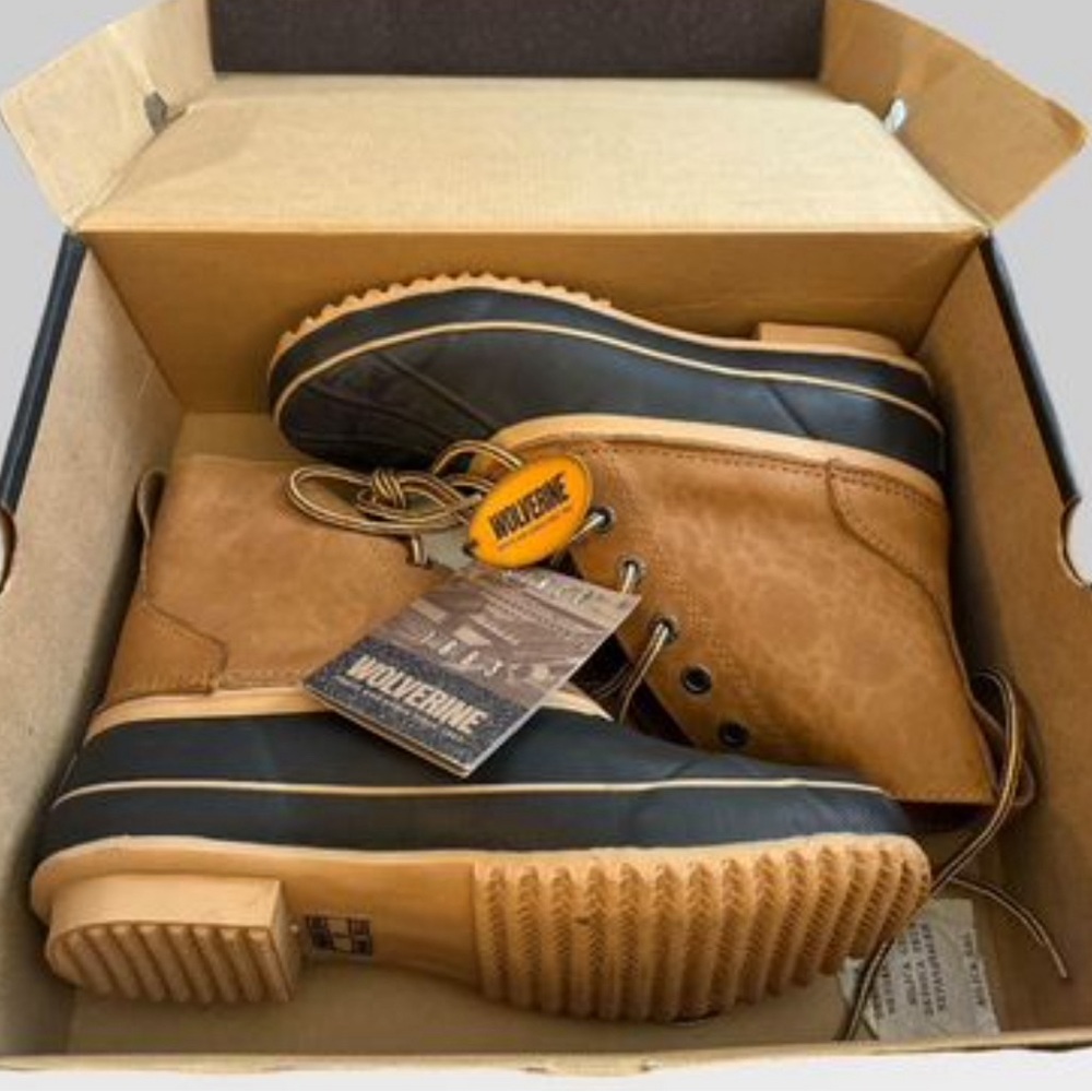 WOLVERINE Women's Waterproof Duck Boots Size 9 -Cognac. Free Shipping!